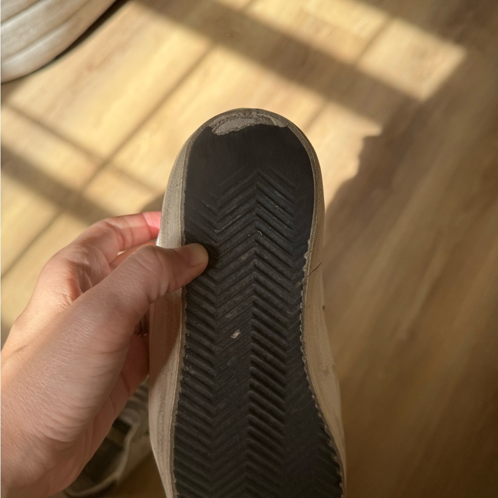 Size 7 Golden Goose Private Edit Sneakers - Picture 7 of 7